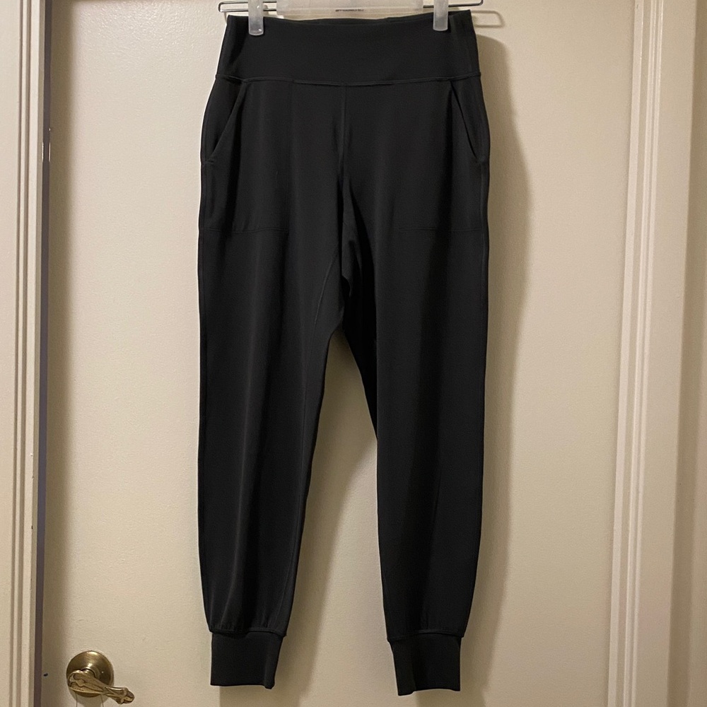 Authentic Lululemon Joggers Dark Grey Women’s Size 8
